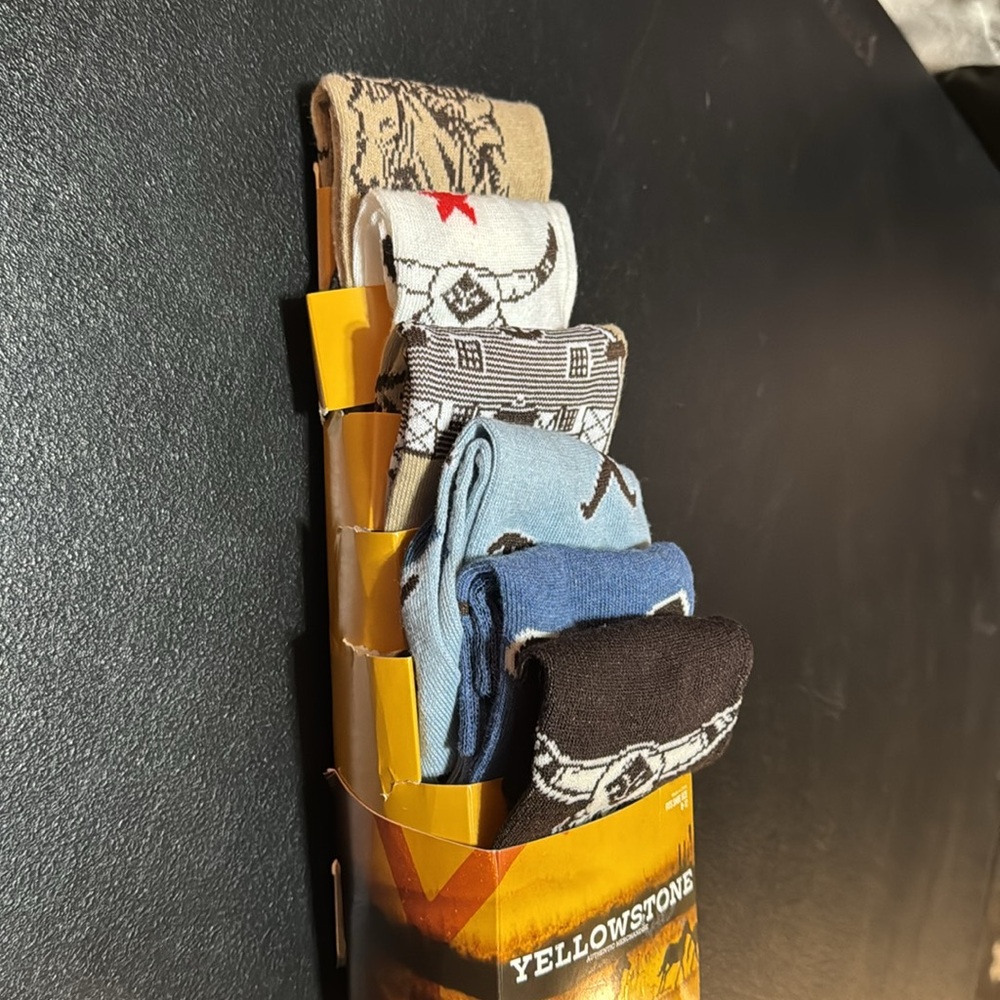 New in Box Yellowstone Casual crew Socks